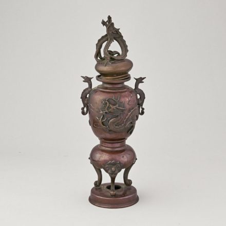 Sárkányos füstölőtartó