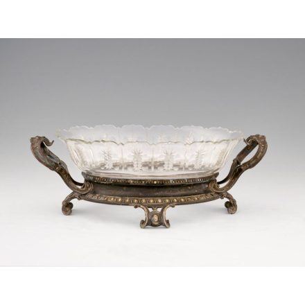 Historizáló jardiniere