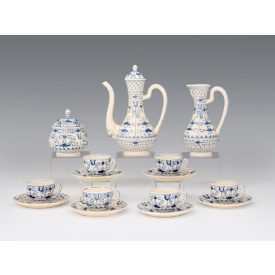 Zsolnay mokkáskészlet vieaux saxe dekorral