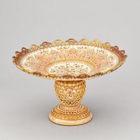 Zsolnay tortatál a Méhsejtes-sorozatból