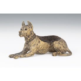 Kisplasztika - Fekvő dog