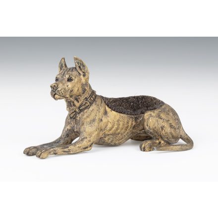 Kisplasztika - Fekvő dog