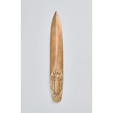 Szecessziós levélbontó