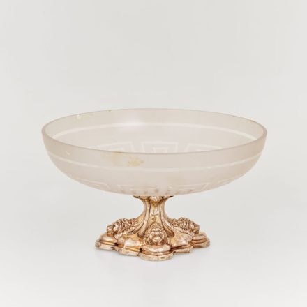 Talpas kínálótál