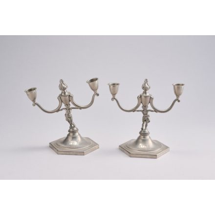 Figurális gyertyatartópár