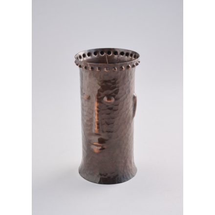 Figurális gyertyatartó