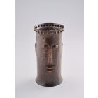 Figurális gyertyatartó