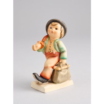 Kisplasztika - Utazó fiú