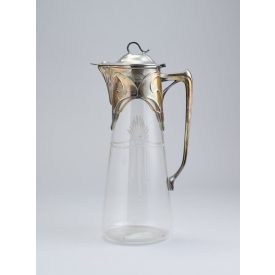 Szecessziós boroskancsó