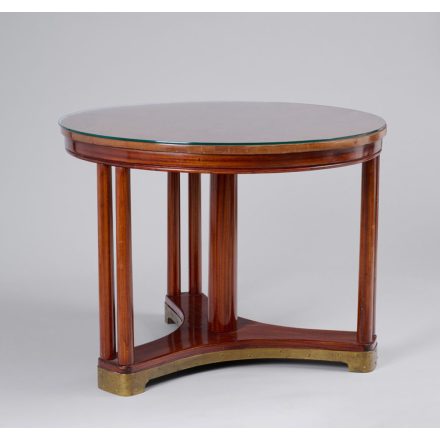 Szecessziós kisasztal