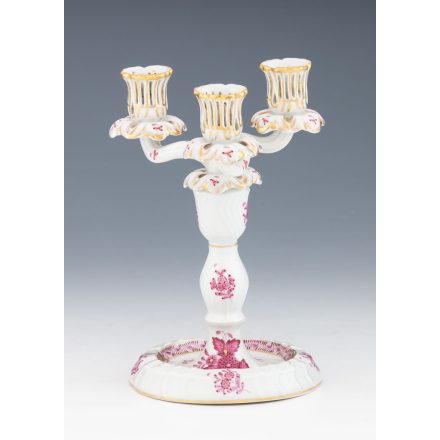 Háromkaros gyertyatartó