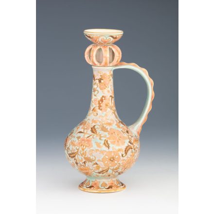 Zsolnay historizáló díszkancsó