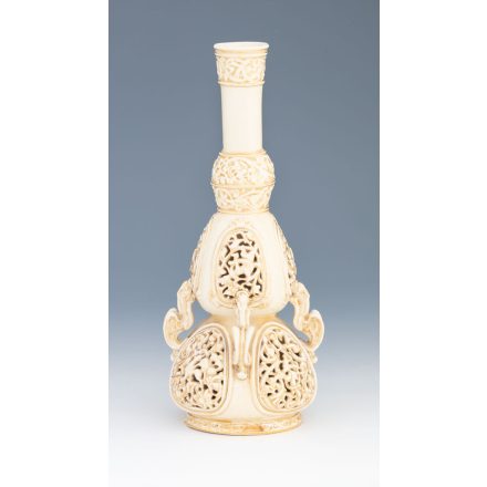 Zsolnay váza az Old Ivory sorozatból